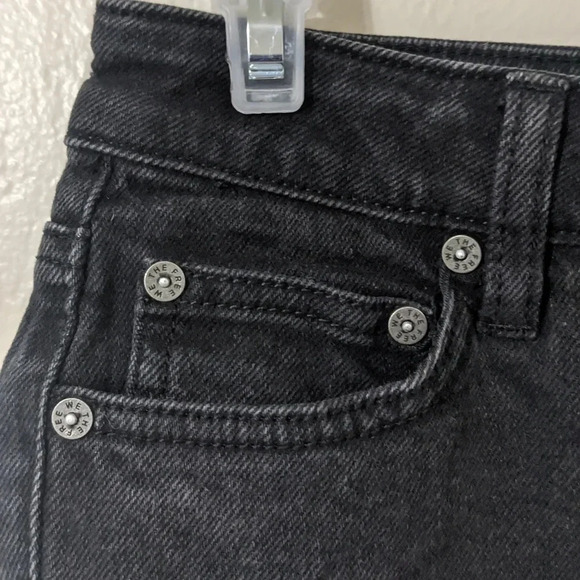 Free People We The Free Black Distressed Shorts | Size 24 - Picture 4 of 8